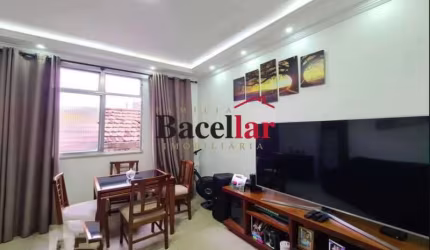 Apartamento com 2 quartos à venda na Rua Doutor Ferrari, Cachambi, Rio de Janeiro, 58 m2 por R$ 215.000