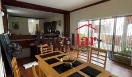 Casa em condomínio fechado com 6 quartos à venda na Rua Ibiquera, Méier, Rio de Janeiro, 408 m2 por R$ 1.130.000