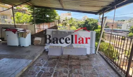 Casa com 6 quartos à venda na Rua Frei Fabiano, Méier, Rio de Janeiro, 200 m2 por R$ 320.000