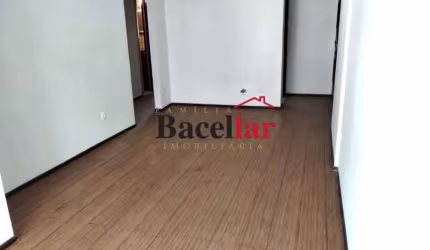 Apartamento com 2 quartos à venda na Rua Grão Pará, Engenho Novo, Rio de Janeiro, 72 m2 por R$ 190.000