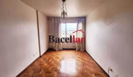 Apartamento com 2 quartos à venda na Rua Adelaide Badajos, Madureira, Rio de Janeiro, 73 m2 por R$ 180.000