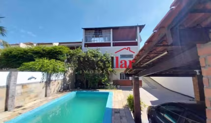 Casa com 3 quartos à venda na Rua Aiara, Higienópolis, Rio de Janeiro, 244 m2 por R$ 900.000