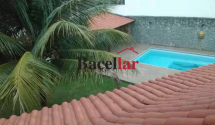 Casa em condomínio fechado com 4 quartos à venda na Rua Sabino Barroso, Vila Valqueire, Rio de Janeiro, 180 m2 por R$ 1.650.000