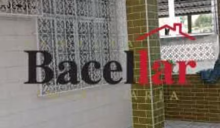 Casa com 3 quartos à venda na Rua Clarimundo de Melo, Piedade, Rio de Janeiro, 242 m2 por R$ 400.000