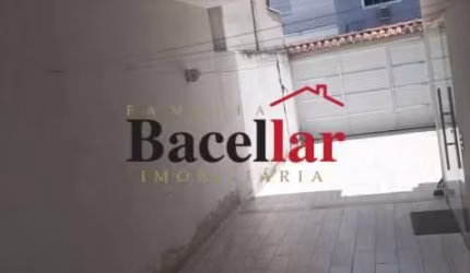 Casa com 4 quartos à venda na Rua Rodolfo Carvalho, Jacarepaguá, Rio de Janeiro, 150 m2 por R$ 530.000