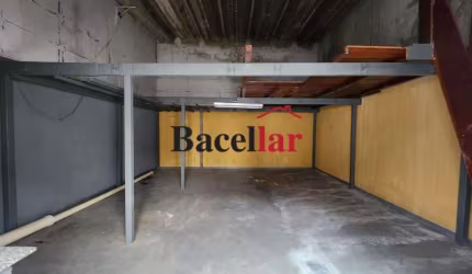 Casa comercial com 2 salas para alugar na Rua Dois de Maio, Sampaio, Rio de Janeiro, 200 m2 por R$ 2.500