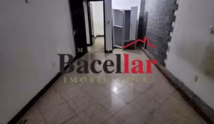 Casa com 2 quartos à venda na Estrada do Guanumbi, Freguesia (Jacarepaguá), Rio de Janeiro, 120 m2 por R$ 650.000