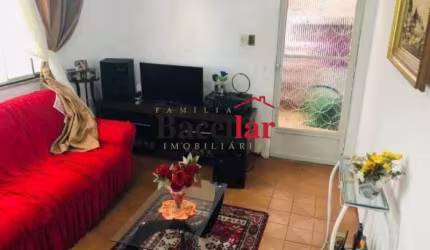 Casa em condomínio fechado com 2 quartos à venda na Rua Mário, Praça Seca, Rio de Janeiro, 169 m2 por R$ 220.000