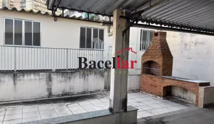 Casa com 3 quartos à venda na Rua Apace, Del Castilho, Rio de Janeiro, 419 m2 por R$ 610.000