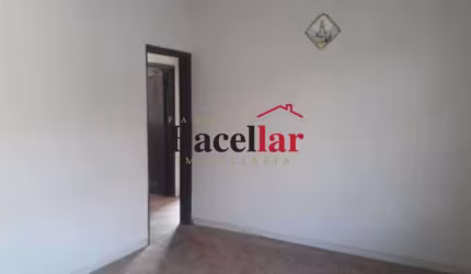 Apartamento com 3 quartos à venda na Rua Conselheiro Ferraz, Lins de Vasconcelos, Rio de Janeiro, 82 m2 por R$ 180.000