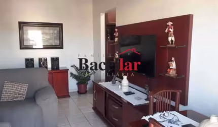 Apartamento com 2 quartos à venda na Rua Venâncio Ribeiro, Engenho de Dentro, Rio de Janeiro, 73 m2 por R$ 260.000