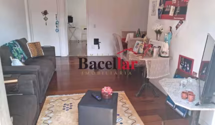 Apartamento com 3 quartos à venda na Rua Santos Titara, Todos os Santos, Rio de Janeiro, 68 m2 por R$ 298.000
