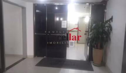 Apartamento com 2 quartos à venda na Rua São Francisco Xavier, São Francisco Xavier, Rio de Janeiro, 63 m2 por R$ 215.000