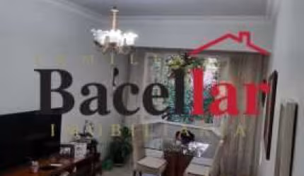 Apartamento com 2 quartos à venda na Rua Professor Lafaiete Cortes, Tijuca, Rio de Janeiro, 75 m2 por R$ 399.000