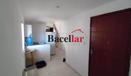 Apartamento com 1 quarto à venda na Estrada do Itanhangá, Itanhangá, Rio de Janeiro, 35 m2 por R$ 75.000