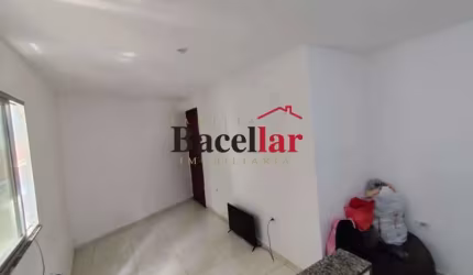 Apartamento com 1 quarto à venda na Estrada do Itanhangá, Itanhangá, Rio de Janeiro, 35 m2 por R$ 75.000