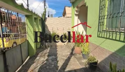 Casa com 3 quartos à venda na Rua Marina, Bento Ribeiro, Rio de Janeiro, 100 m2 por R$ 450.000