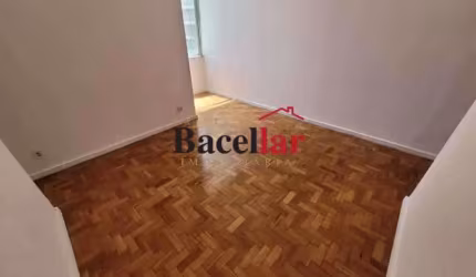Apartamento com 3 quartos à venda na Rua Dias da Cruz, Méier, Rio de Janeiro, 78 m2 por R$ 320.000