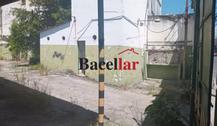 Barracão / Galpão / Depósito com 4 salas à venda na Rua Prefeito Olímpio de Melo, Benfica, Rio de Janeiro, 475 m2 por R$ 1.600.000