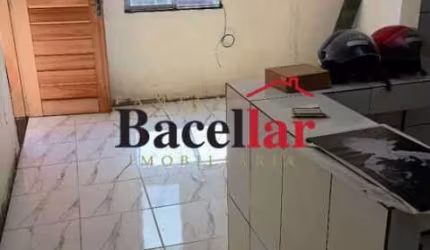 Apartamento com 1 quarto à venda na Rua Lírio Branco, Rio Comprido, Rio de Janeiro, 60 m2 por R$ 105.000