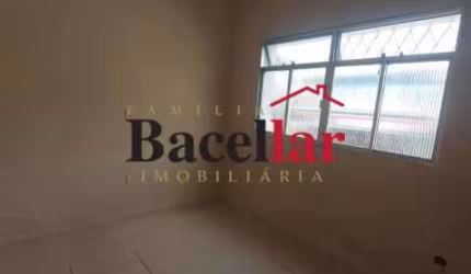 Casa com 2 quartos à venda na Rua Barão do Bananal, Cavalcanti, Rio de Janeiro, 85 m2 por R$ 250.000