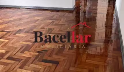 Apartamento com 2 quartos à venda na Rua Paulo Pires, Tomás Coelho, Rio de Janeiro, 55 m2 por R$ 130.000