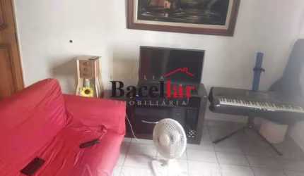 Apartamento com 2 quartos à venda na Rua José dos Reis, Pilares, Rio de Janeiro, 46 m2 por R$ 185.000