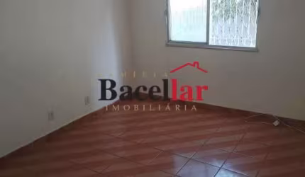 Apartamento com 2 quartos à venda na Rua José dos Reis, Inhaúma, Rio de Janeiro, 50 m2 por R$ 165.000
