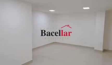 Sala comercial com 1 sala para alugar na Rua Dias da Cruz, Méier, Rio de Janeiro, 32 m2 por R$ 1.900