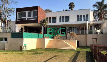 Casa com 4 dormitórios para alugar, 550 m² por R$ 25.475,00/mês - Nova Fazendinha - Carapicuíba/SP