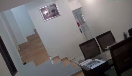 Sobrado com 3 dormitórios para alugar, 400 m² por R$ 4.628,97/mês - Granja Viana - Cotia/SP