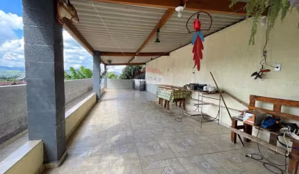 ACONCHEGANTE CASA A VENDA NO ARARAS DOS PEREIRA