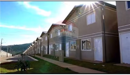 Casa para Locação no Residencial das Cerejeiras 2 – 2 Dormitórios, 1 Vaga, R$2.200,00