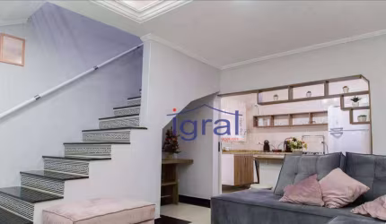 Sobrado com 4 dormitórios à venda, 131 m² por R$ 660.000,00 - Cidade Vargas - São Paulo/SP