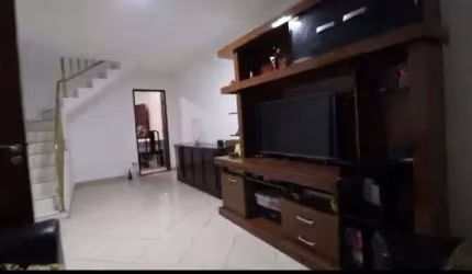 Sobrado com 3 dormitórios à venda, 102 m² por R$ 585.000,00 - Jardim Miriam - São Paulo/SP