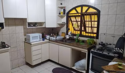 Casa com 3 dormitórios à venda, 210 m² por R$ 470.000,00 - Vila Santa Catarina - São Paulo/SP