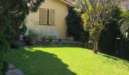 Sobrado com 3 dormitórios à venda, 560 m² por R$ 640.000,00 - Cupecê - São Paulo/SP