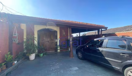 Casa com 4 dormitórios à venda, 140 m² por R$ 850.000,00 - Jabaquara - São Paulo/SP