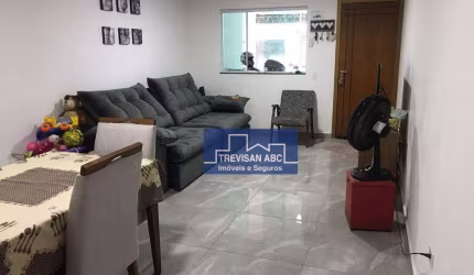 Sobrado à venda na Vila Floresta/Santo André - 3 dorms, 1 suíte, 2 salas e 6 vagas; 125m²