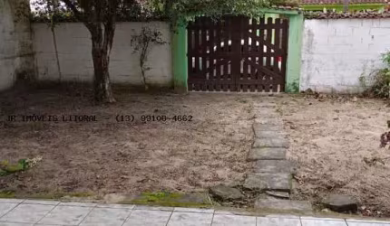 Casa para Venda em Itanhaém, Jardim Suarão, 1 dormitório, 1 banheiro, 8 vagas
