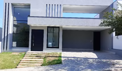 Linda casa térrea em condomínio fechado Belvedere II