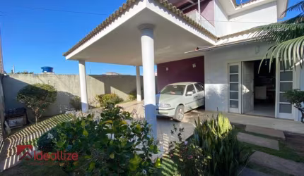 Casa com 3 quartos à venda no Itapebussu, Guarapari  por R$ 1.350.000