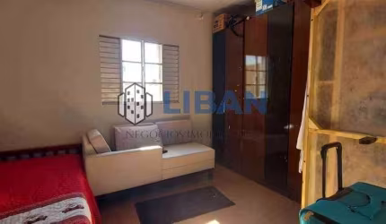 CASA NO BAIRRO SANTA LUZIA