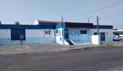 Barracão muito bem localizado na Av. Castelo Branco
