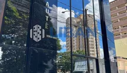 EXCELENTE PRÉDIO COMERCIAL COM ELEVADOR