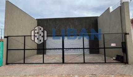 BARRACÃO NOVO 484 m² COM ESTACIONAMENTO E ESCRITÓRIO + 1 COZINHA NA AV. BERNARDINO DE CAMPOS  - Vila Falcão
