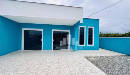 Casa com 3 quartos à venda na Loteamento Maresias, Praia do Ervino, São Francisco do Sul, 195 m2 por R$ 500.000