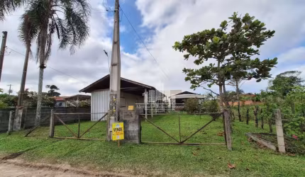 Casa com 2 quartos à venda na Loteamento Jardim Noêmia, Praia do Ervino, São Francisco do Sul por R$ 220.000