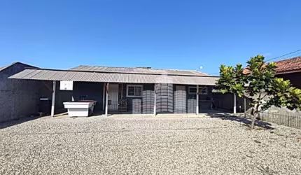 Casa com 6 quartos à venda na Loteamento Sambaqui - Maresias, Praia do Ervino, São Francisco do Sul, 108 m2 por R$ 265.000