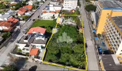 Ponto comercial à venda no Itacolomi, Balneário Piçarras  por R$ 6.600.000
